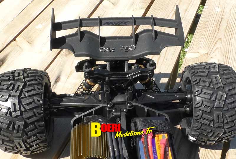 modélisme voiture électrique maverick quantum+ xt flux 3s 1/10 4wd stadium truck 150300