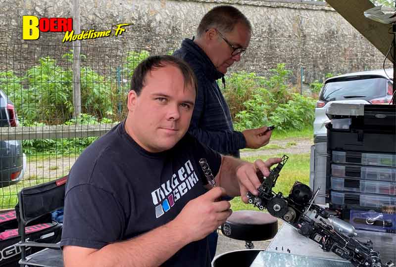 2ème cf piste 1/8ème 4x4 et brushless à ris orangis evry club mrte les 26 et 27 juin 2021