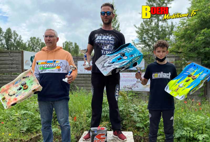 2ème cf piste 1/8ème 4x4 et brushless à ris orangis evry club mrte les 26 et 27 juin 2021