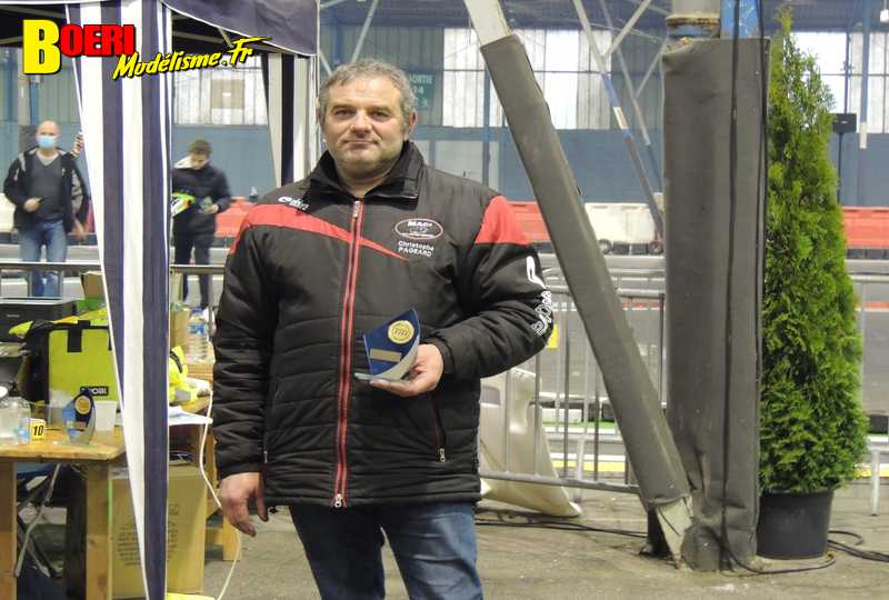 20ème grand prix de saint brieuc piste 1/8 thermique classique et 4x4 et bls et piste 1/10 du 04 au 6 février 2022