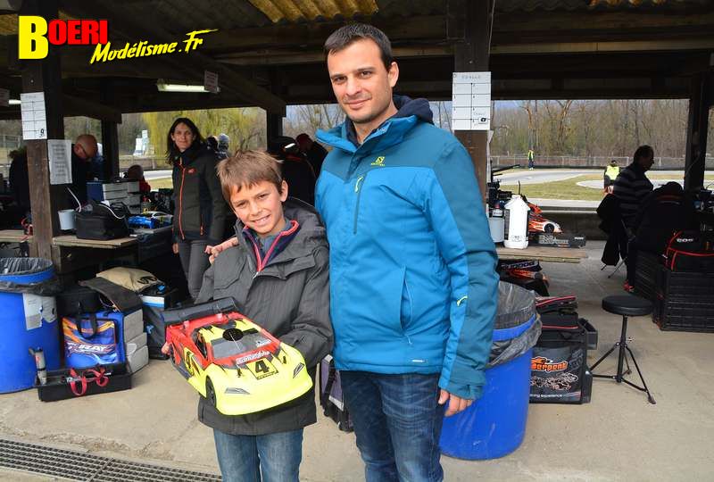 1ère cf piste 1/10 thermique et gt8 à grenoble racg circuit de montbonnot les 12 et 13 mars 2022