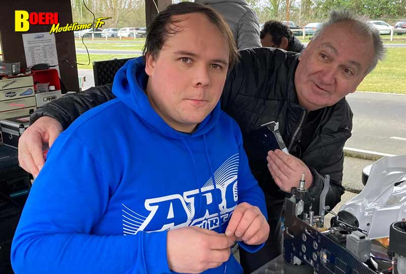 1ère cf piste 1/8 thermique classique et brushless électrique à evry club mrte les 12 et 13 mars 2022