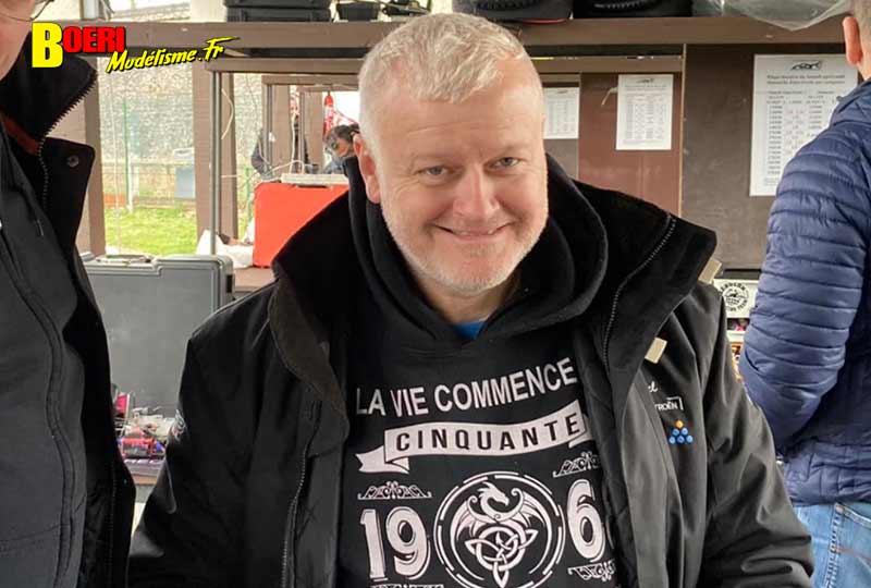 1ère cf piste 1/8 thermique classique et brushless électrique à evry club mrte les 12 et 13 mars 2022