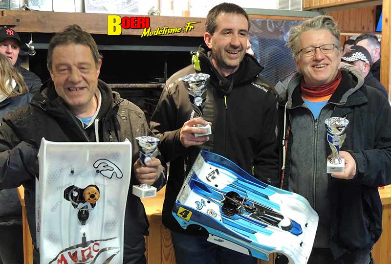 1ère cf piste 1/8 thermique classique et brushless électrique à evry club mrte les 12 et 13 mars 2022