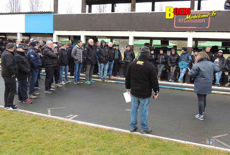 1ère cf piste 1/8 thermique classique et brushless électrique à evry club mrte les 12 et 13 mars 2022