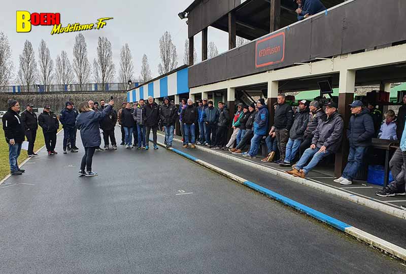 1ère cf piste 1/8 thermique classique et brushless électrique à evry club mrte les 12 et 13 mars 2022