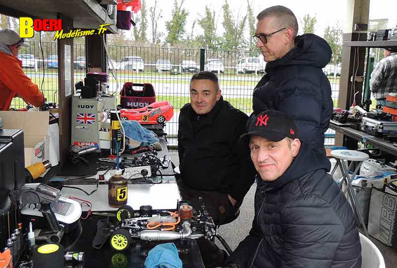 1ère cf piste 1/8 thermique classique et brushless électrique à evry club mrte les 12 et 13 mars 2022