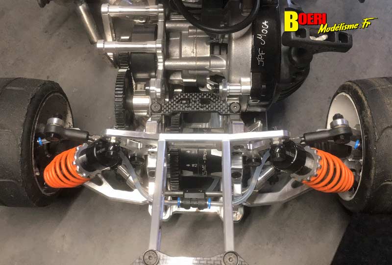 1ère cf piste 1/5 thermique et électrique à besançon au club car avec elite, national , ff, f1 et sport proto