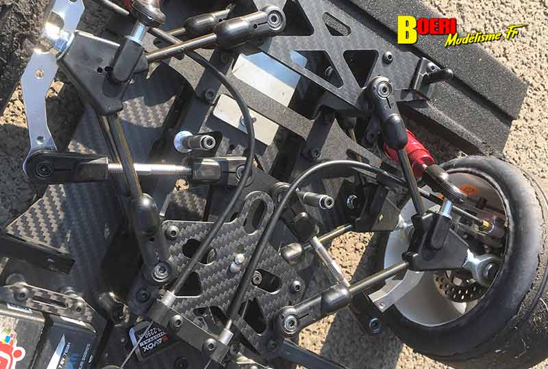 1ère cf piste 1/5 thermique et électrique à besançon au club car avec elite, national , ff, f1 et sport proto