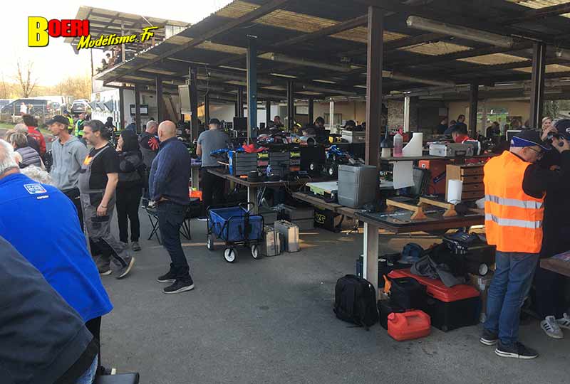 1ère cf piste 1/5 thermique et électrique à besançon au club car avec elite, national , ff, f1 et sport proto