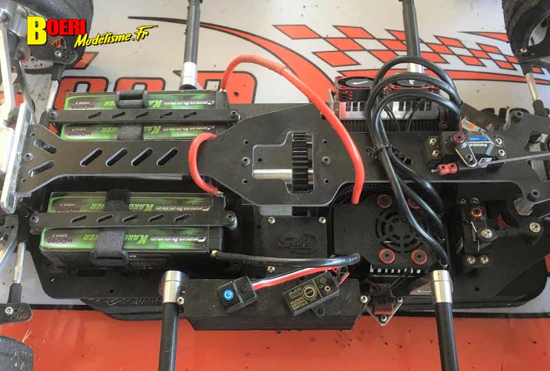 1ère cf piste 1/5 thermique et électrique à besançon au club car avec elite, national , ff, f1 et sport proto