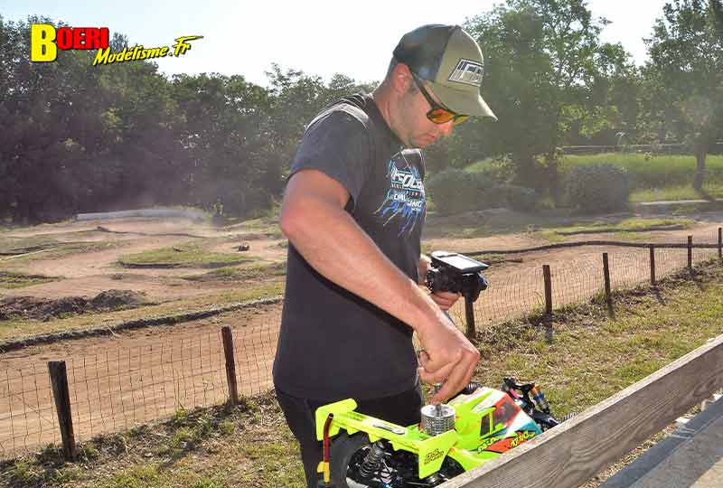 course tt 1/8 thermique et brushless à Lacoste au club aspomola le 15 mai 2022