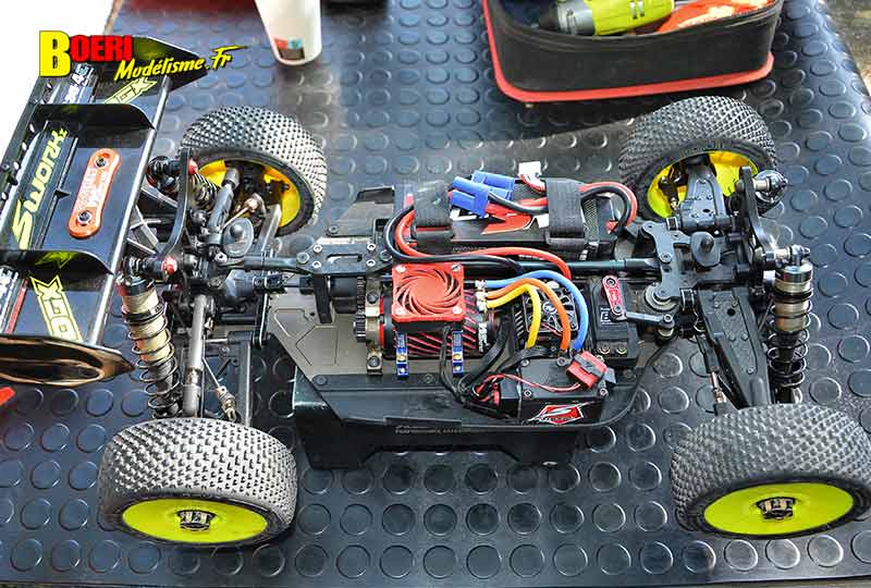 course tt 1/8 thermique et brushless à Lacoste au club aspomola le 15 mai 2022