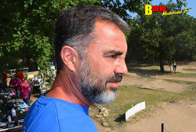 course tt 1/8 thermique et brushless à Lacoste au club aspomola le 15 mai 2022