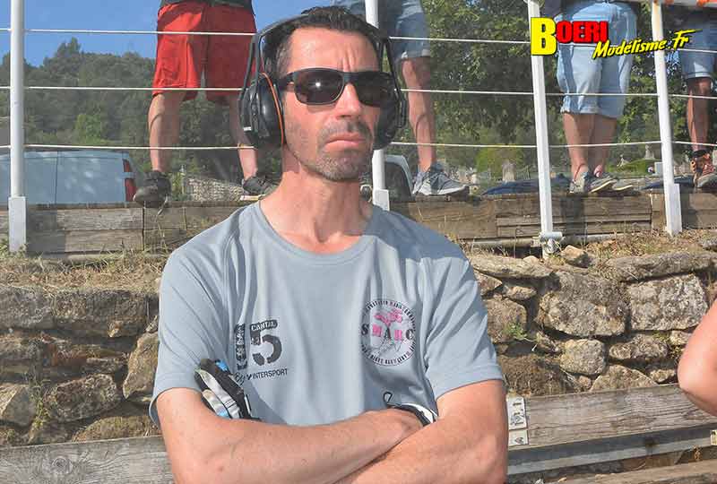 course tt 1/8 thermique et brushless à Lacoste au club aspomola le 15 mai 2022