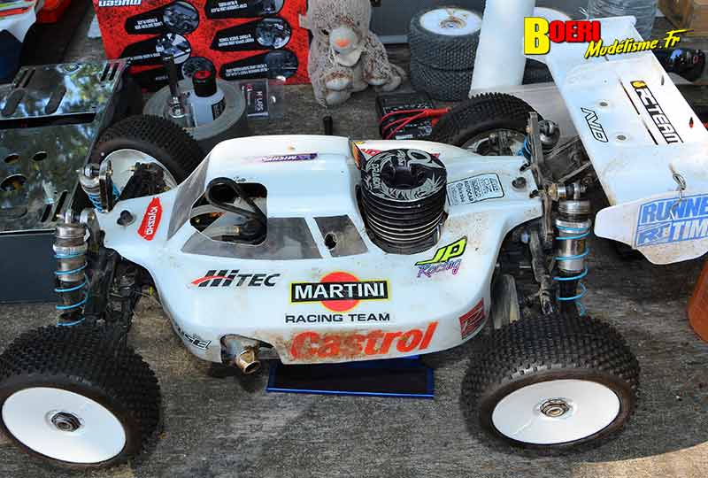 course tt 1/8 thermique et brushless à Lacoste au club aspomola le 15 mai 2022