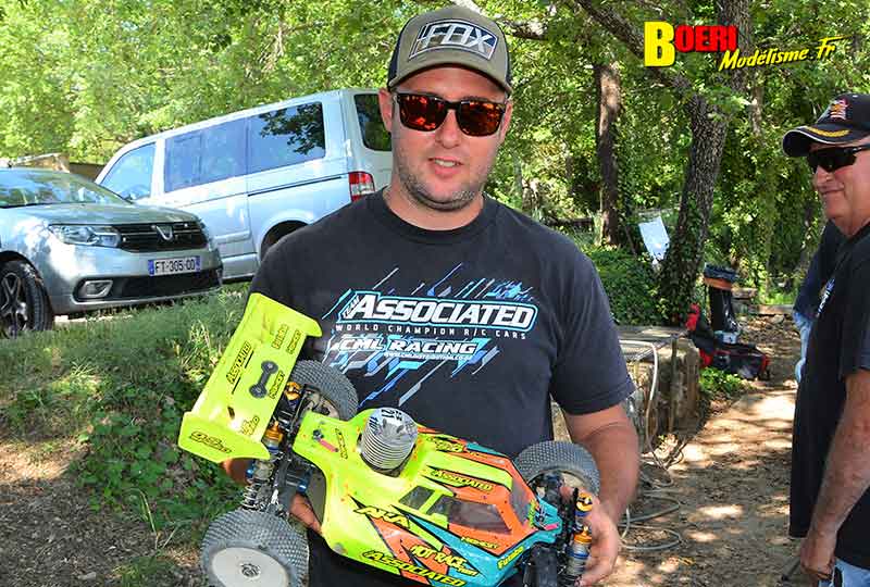 course tt 1/8 thermique et brushless à Lacoste au club aspomola le 15 mai 2022