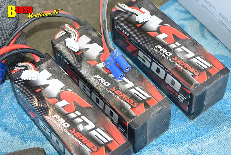 course tt 1/8 thermique et brushless à Lacoste au club aspomola le 15 mai 2022