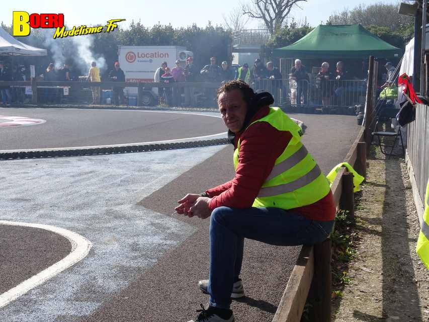 cf piste 1/8ème classique et brushless à tourlaville 8 et 9 avril 2023