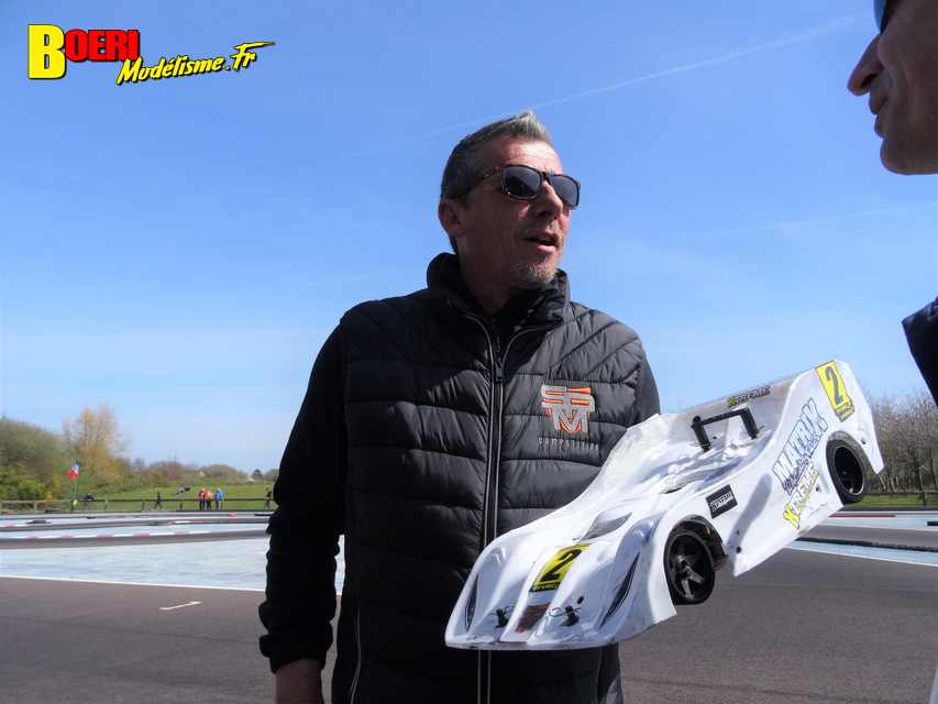 cf piste 1/8ème classique et brushless à tourlaville 8 et 9 avril 2023
