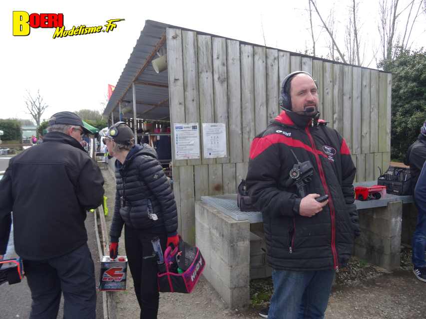 cf piste 1/8ème classique et brushless à tourlaville 8 et 9 avril 2023