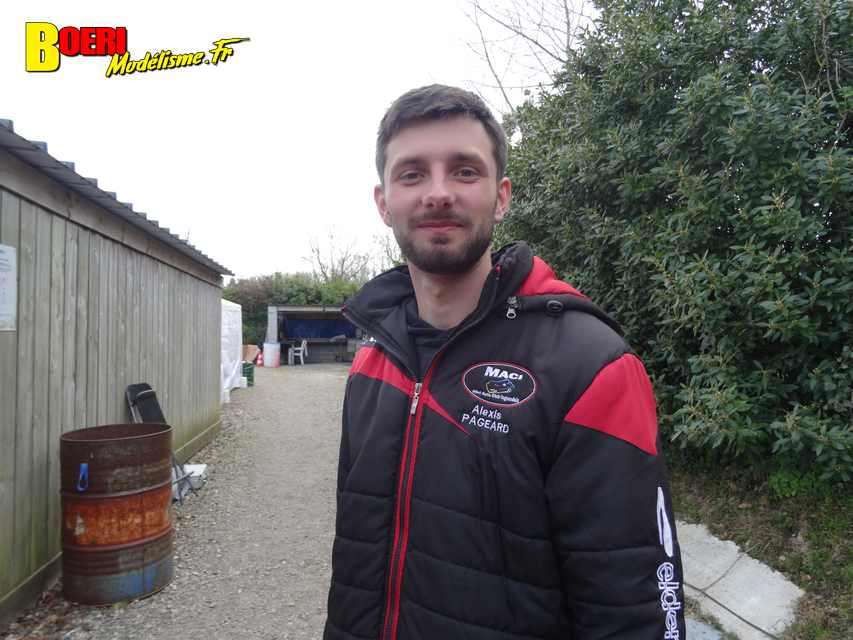 cf piste 1/8ème classique et brushless à tourlaville 8 et 9 avril 2023