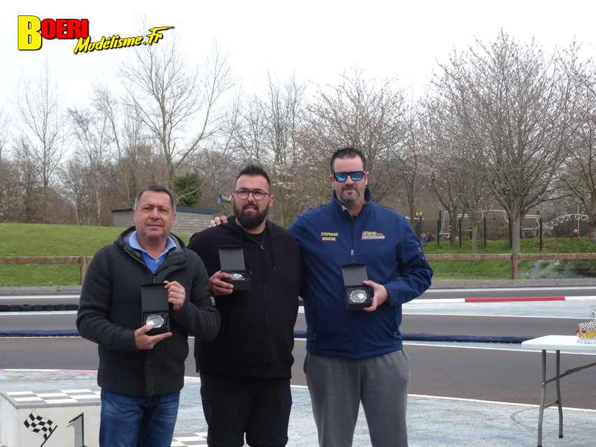 cf piste 1/8ème classique et brushless à tourlaville 8 et 9 avril 2023