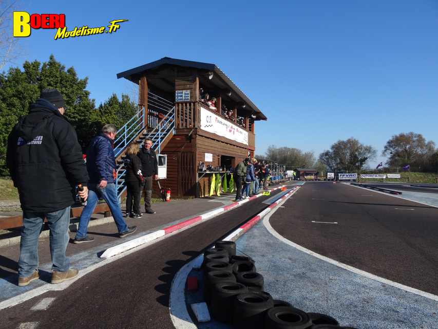 cf piste 1/8ème classique et brushless à tourlaville 8 et 9 avril 2023