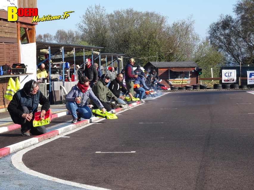 cf piste 1/8ème classique et brushless à tourlaville 8 et 9 avril 2023