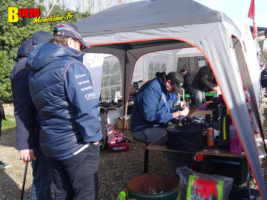 cf piste 1/8ème classique et brushless à tourlaville 8 et 9 avril 2023