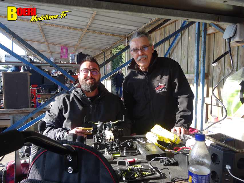 cf piste 1/8ème classique et brushless à tourlaville 8 et 9 avril 2023