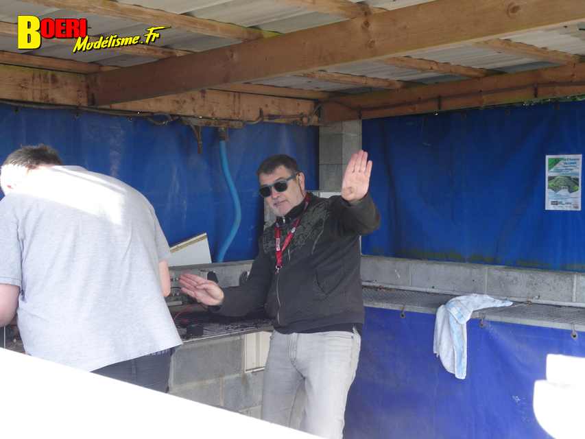 cf piste 1/8ème classique et brushless à tourlaville 8 et 9 avril 2023