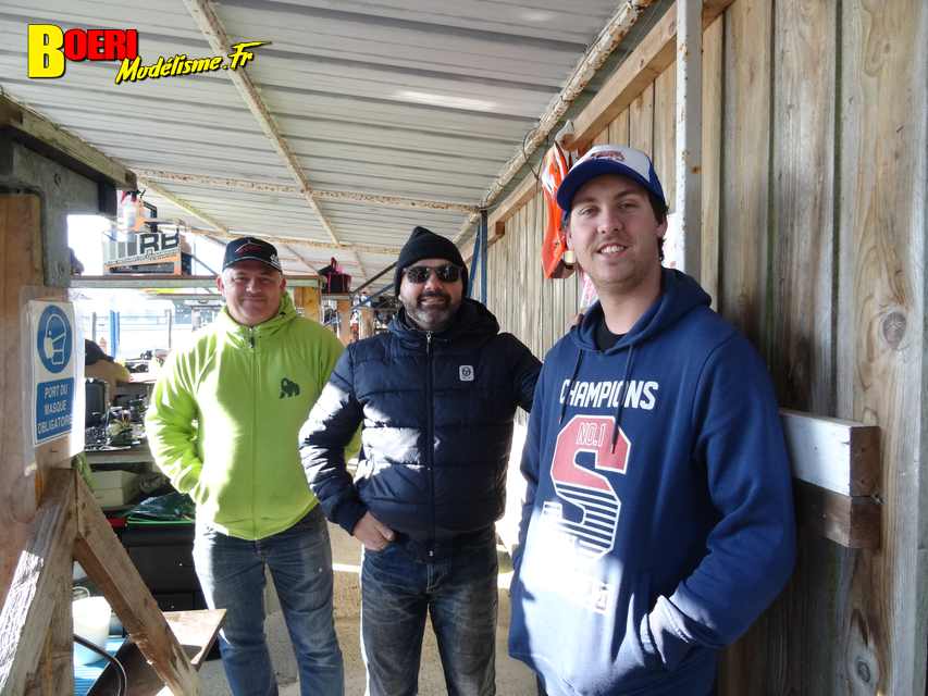 cf piste 1/8ème classique et brushless à tourlaville 8 et 9 avril 2023