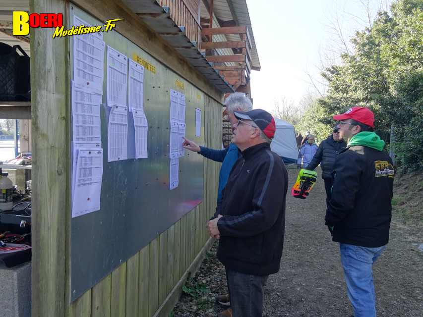 cf piste 1/8ème classique et brushless à tourlaville 8 et 9 avril 2023