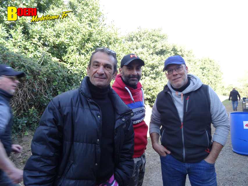 cf piste 1/8ème classique et brushless à tourlaville 8 et 9 avril 2023