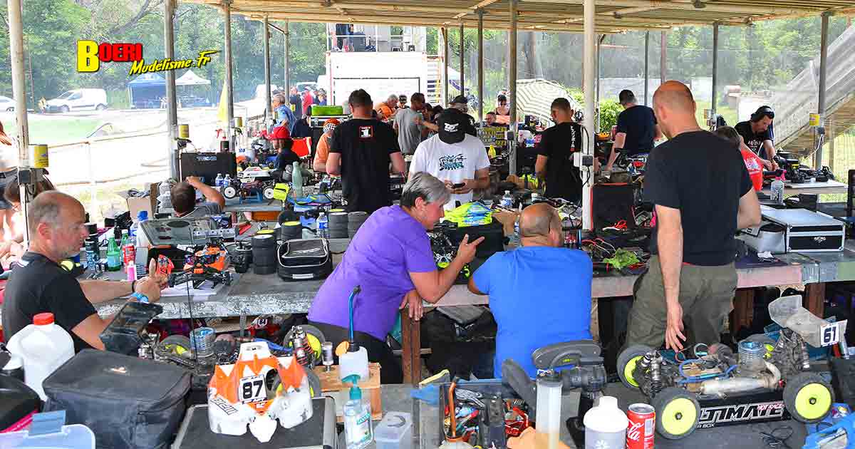 challenge 100% rc 1/8 thermique et électrique à apt club pegase rc racing avec yannick aigoin et maxime noble