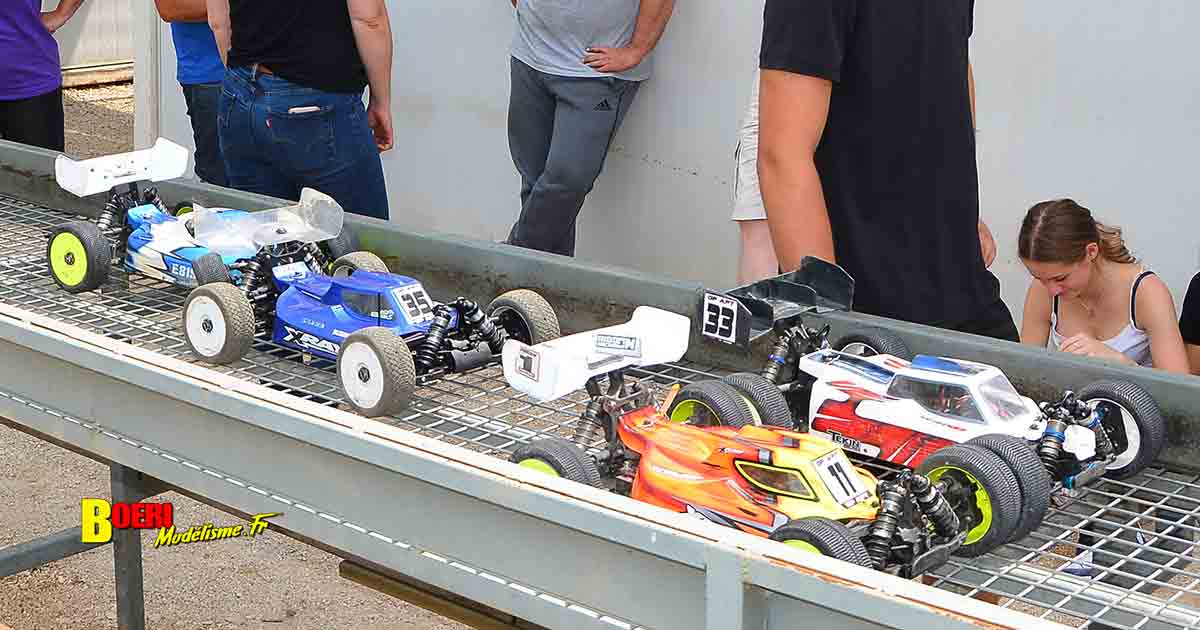 challenge 100% rc 1/8 thermique et électrique à apt club pegase rc racing avec yannick aigoin et maxime noble