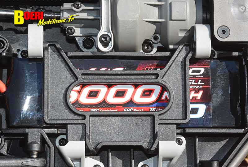 essai voiture rc truck traxxas unlimited desert racer 1/7 électrique brushless 85086-4-rgd
