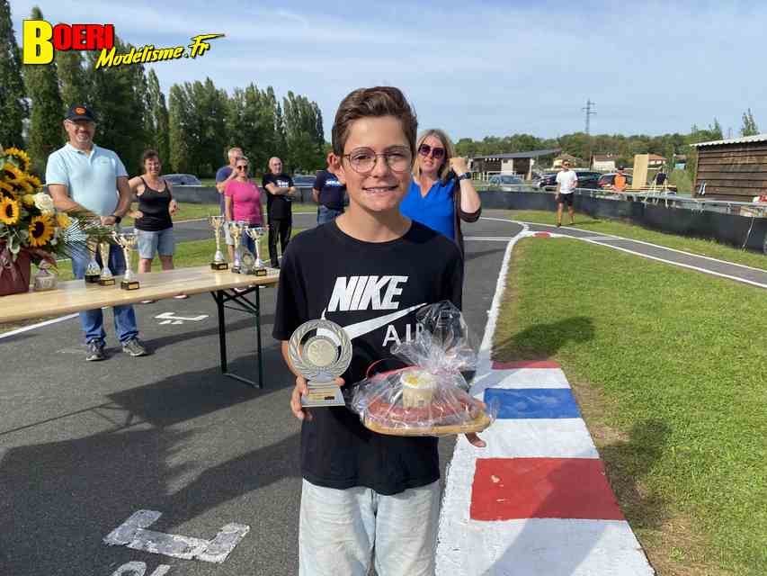 5ème cf piste 1/8ème 4x4 et brushless à vieux charmont club amcc les 02 et 03 septembre 2023 