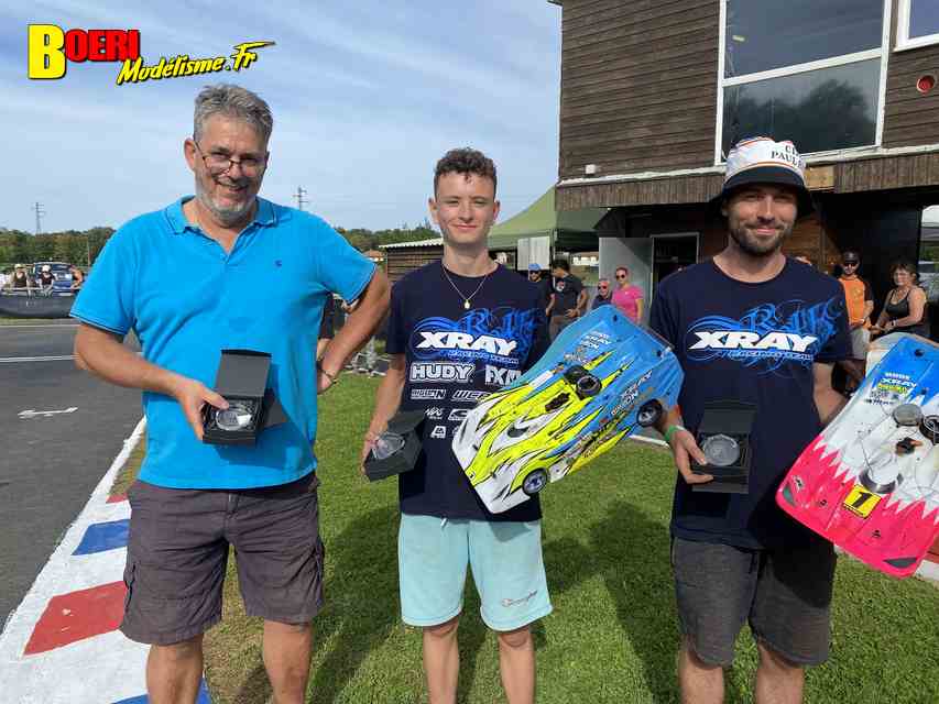 5ème cf piste 1/8ème 4x4 et brushless à vieux charmont club amcc les 02 et 03 septembre 2023 