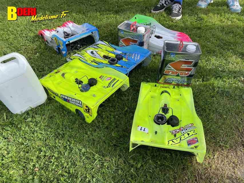 5ème cf piste 1/8ème 4x4 et brushless à vieux charmont club amcc les 02 et 03 septembre 2023 