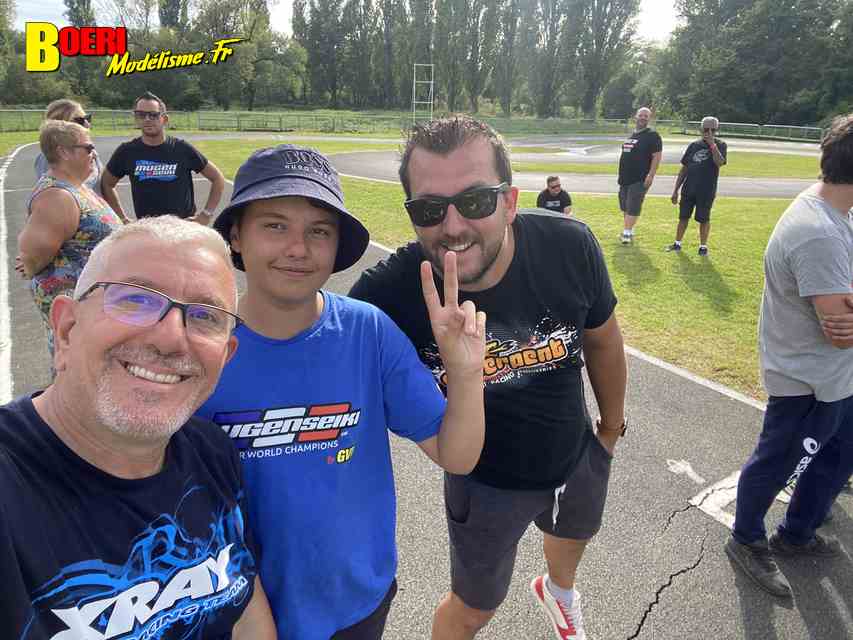 5ème cf piste 1/8ème 4x4 et brushless à vieux charmont club amcc les 02 et 03 septembre 2023 