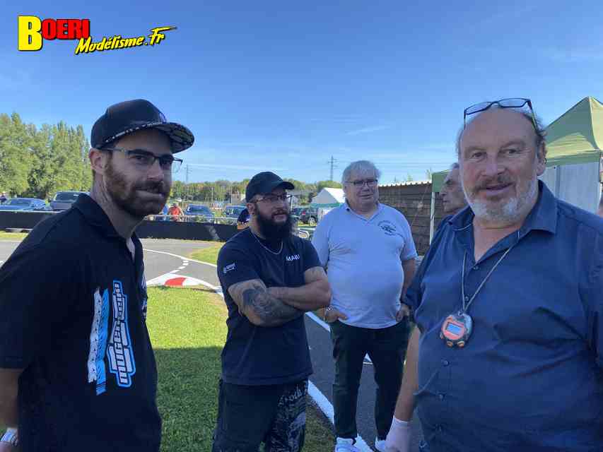 5ème cf piste 1/8ème 4x4 et brushless à vieux charmont club amcc les 02 et 03 septembre 2023 