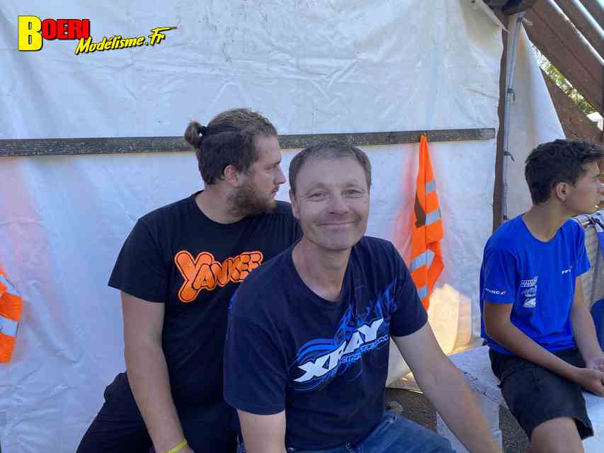 5ème cf piste 1/8ème 4x4 et brushless à vieux charmont club amcc les 02 et 03 septembre 2023 