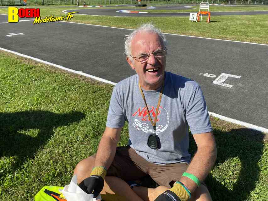 5ème cf piste 1/8ème 4x4 et brushless à vieux charmont club amcc les 02 et 03 septembre 2023 
