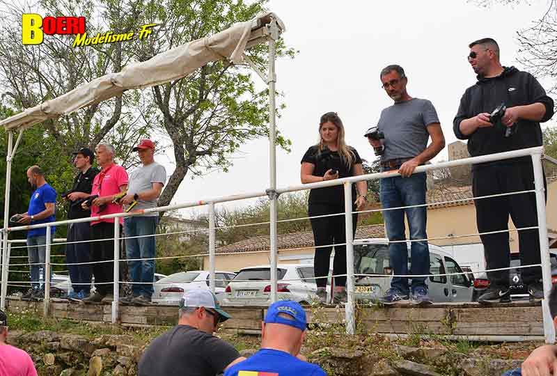 course voitures rc TT 1/8 thermique et électrique à Lacoste club aspomola le 7 avril 2024