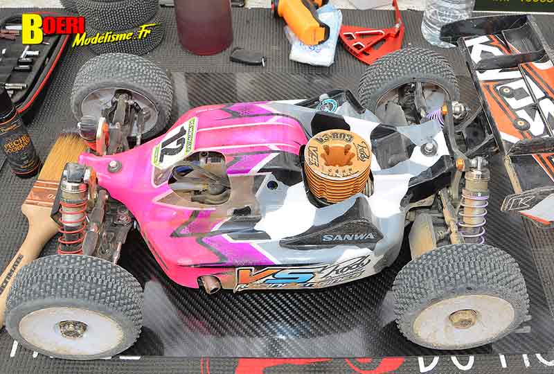 course voitures rc TT 1/8 thermique et électrique à Lacoste club aspomola le 7 avril 2024