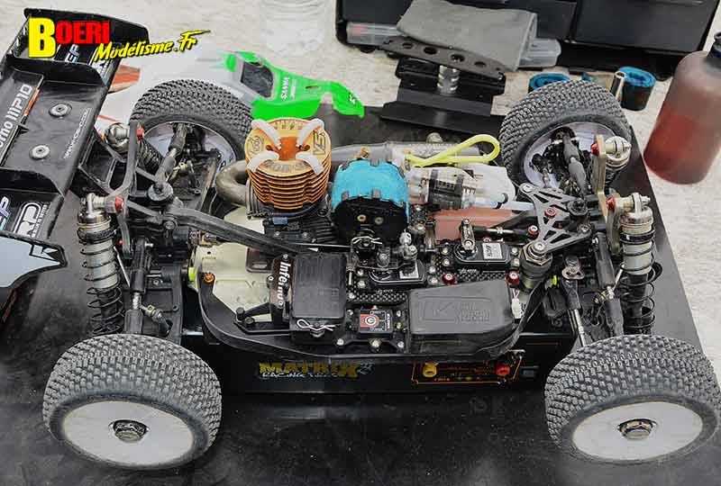 course voitures rc TT 1/8 thermique et électrique à Lacoste club aspomola le 7 avril 2024