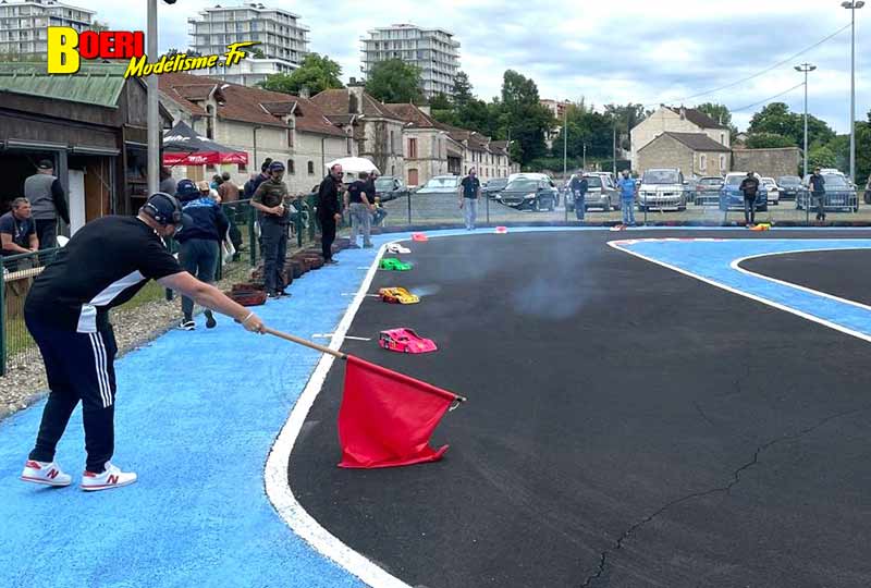 3eme cf piste 1/8 classique thermique et électrique brushless à Angoulême club ARCA16 les 18 et 19 mai 2024