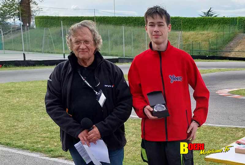 2ème cf piste 1/5 thermique et électrique brushless à beaumont monteux club bmvrc les 04 et 05 mai 2023